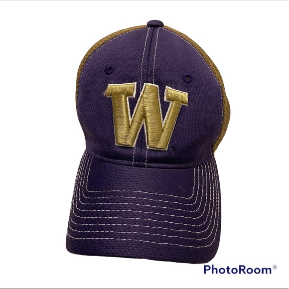 University Of Washington Fitted Hat 